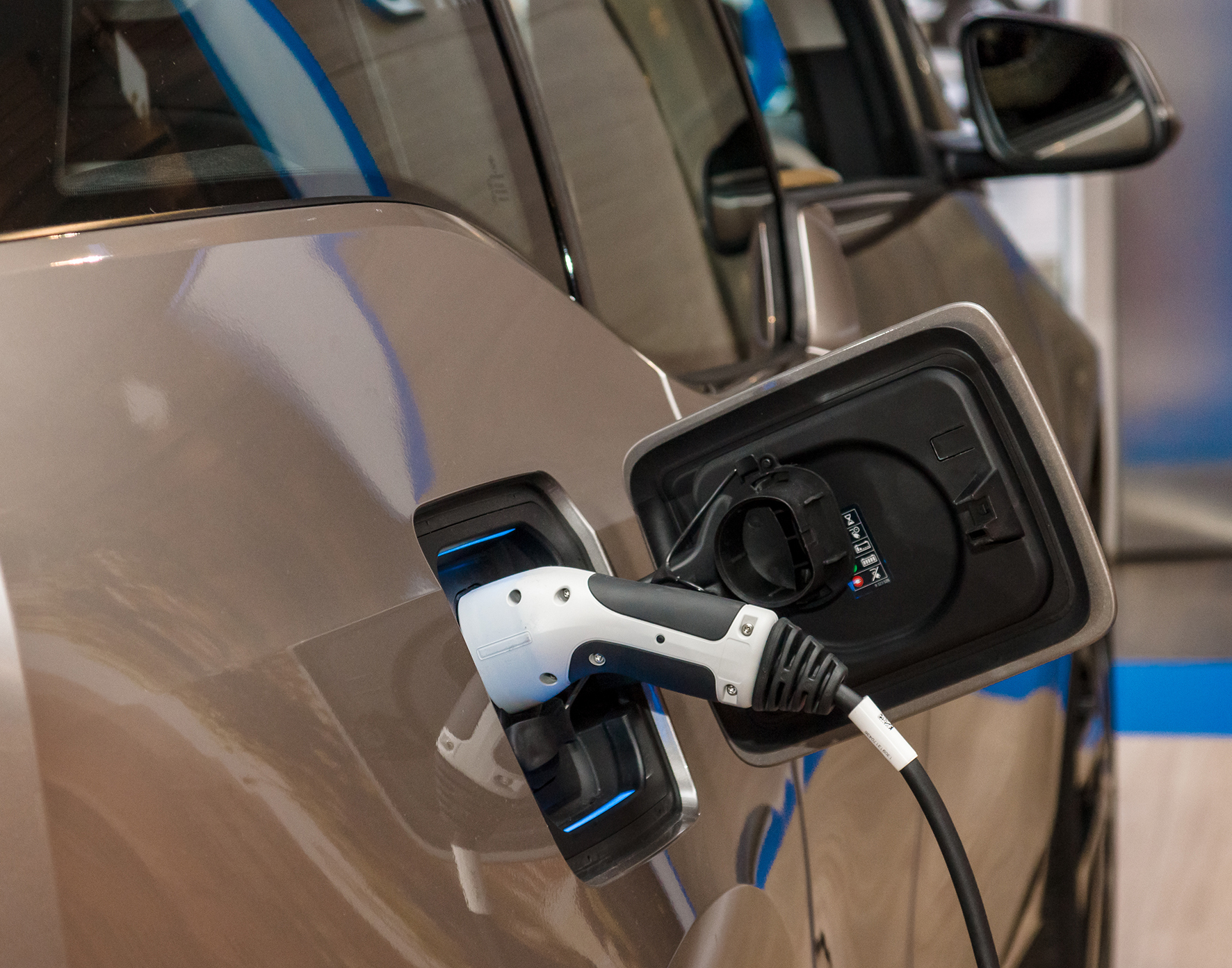 BMW - 【未使用】BMW ケーブルマネージャー 完売品 200V 充電 EV 電気